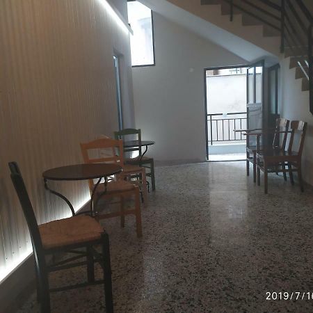 Thess Rooms Georgiou Katechaki 13 Thessaloniki Buitenkant foto