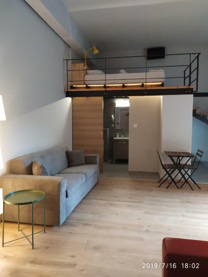 Thess Rooms Georgiou Katechaki 13 Thessaloniki Buitenkant foto